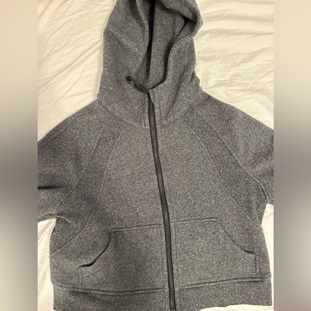 Lululemon Scuba Oversized Full Zip in Gray XS/S